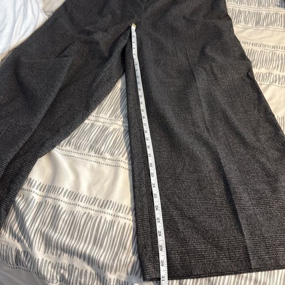 Gray tweed Pants - Picture 9 of 9